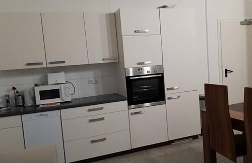 Bramfeld Apartamento | The bright, friendly and spacious apartment no. 41 in our apartment house Haldesdorfer Straße is 65 m2 and is suitable for up to 4 people.