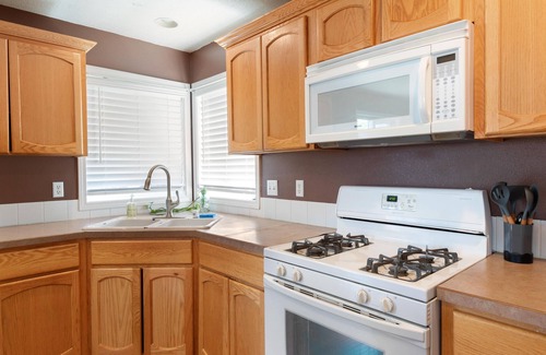 Tri-Cities Casa | The Broadmoor House