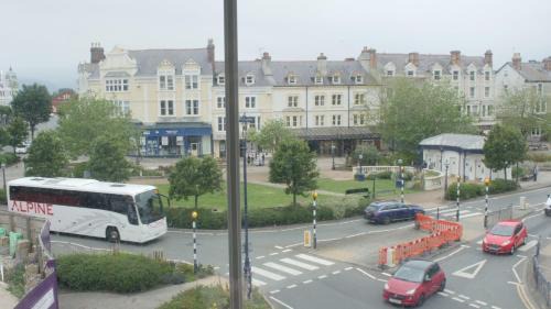 Llandudno Hotel | The Broadway Hotel