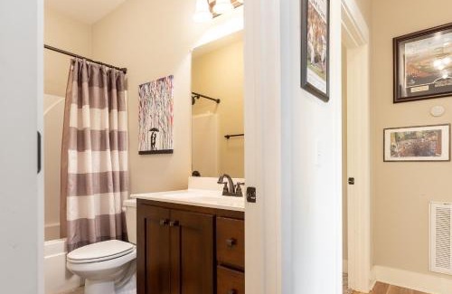 Rosebank Casa | The Brooke Cottage by Stay Local Nashville