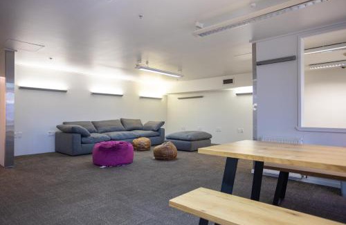 Wanaka Hostal | The Brownston Hostel