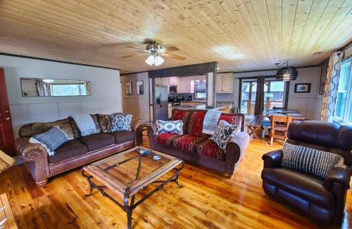 Ferguson Casa | The Bunk House