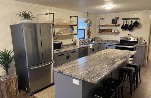 Nekoosa Casa | The Bunker near Sand Valley and Lake Arrowhead - Rome, WI