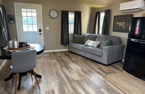 Apple Grove Casa | The Bunkhouse