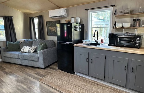 Apple Grove Casa | The Bunkhouse