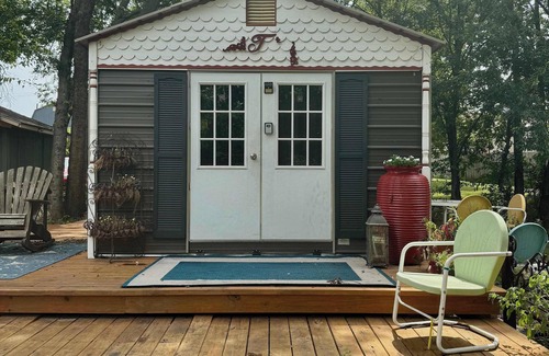 Bonham Casa | The Burke Trammel Cottage at Four Winds