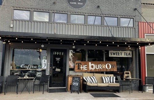Claude Apartamento | THE BURROW Dugout