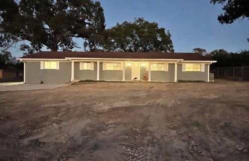 Nacogdoches Casa | The Burrows House located in The Pinewoods of Nacogdoches