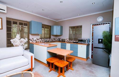 Gaborone Apartamento | The Bush Cottage at Mokolodi Gaborone