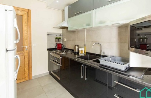 Les Berges Du Lac II Apartamento | The Business Flat central fully equipped garage