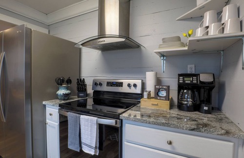 Hattiesburg Casa | The Butterfly House – Spacious Comfort Near USM & Serengeti Water Park