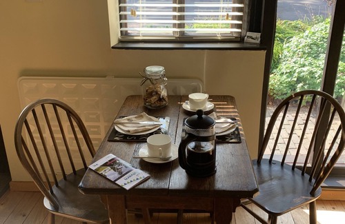 Malvern Cabaña | El establo, Malvern Self-Catering Holiday Cottage en Dos personas