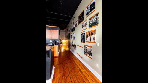 Commercial Street Historic District Apartamento | The C-Street Archive