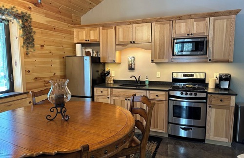 Hayward Cabina | The Cabin at Tamarack Trails