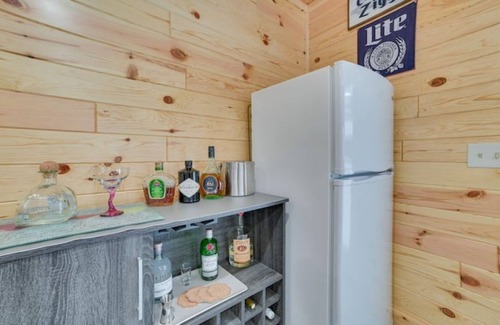 Higgins Lake Cabina | The Cabin for Family Time, Fireside Nights, and Lake Days