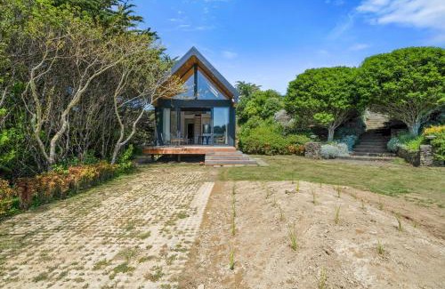 Tawa Casa | The Cabin - Holiday home