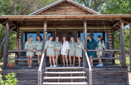 Georgetown Cabina | The Cabins at Angel Springs - Woodland
