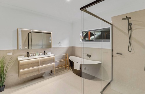Mansfield Casa | The Calzburg