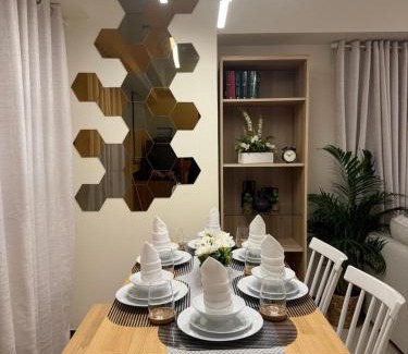 Malate Apartamento | The Camden Place 2BR Haven Cozy Condo Apartment Unit