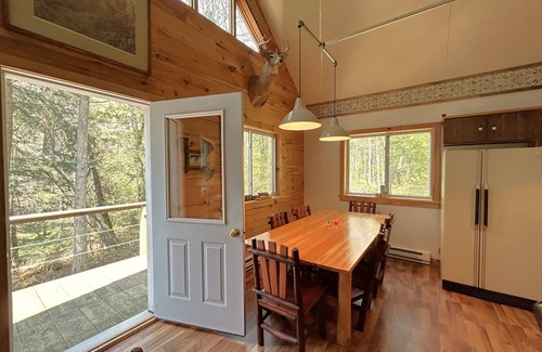 Moran Cabina | The Camp on Cut River