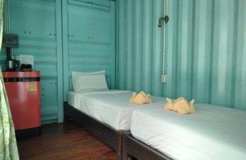 Phanom Otro | The Camper Lodge Khao Sok