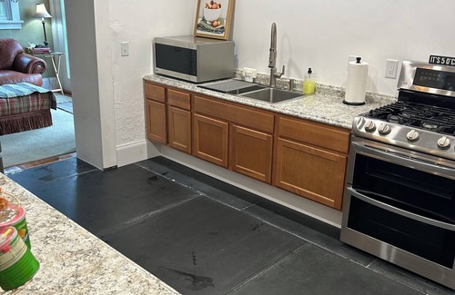 Grand Rapids Casa | The Canal House: 3-bedroom home