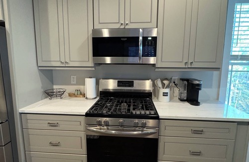 Seneca Casa | The Canoe House - Family/Elder Friendly 6 BE/4 BA - Clemson + Golf Outings