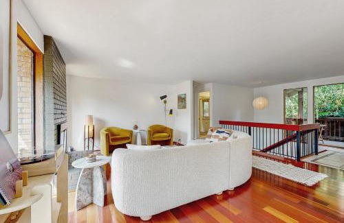 Fox Hollow Casa | The Canopy House