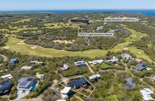 Cape Schanck Casa | 'The Cape, Golfers Retreat' New, Pristine, Modern