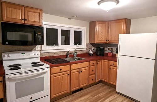 Seneca Falls Casa | The Cape: Waterfront Home on Cayuga Lake