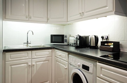 Knightsbridge Hotel | The Capital Hotel, Apartments & Townhouse - Small Luxury Hotels of The World