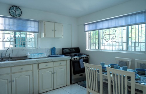 IronShore Estates Villa | The Carhampton Villa