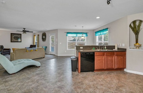 Huntcliff Apartamento | The Carolina Comfort House | Close to Ft Jackson