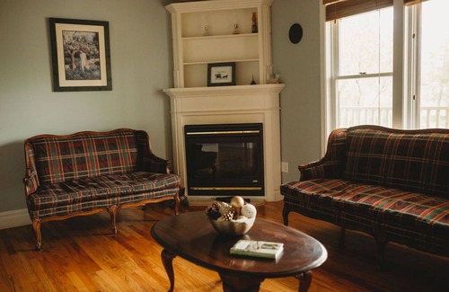 Grand Falls - Windsor Cama Y Desayuno | The Carriage House Inn