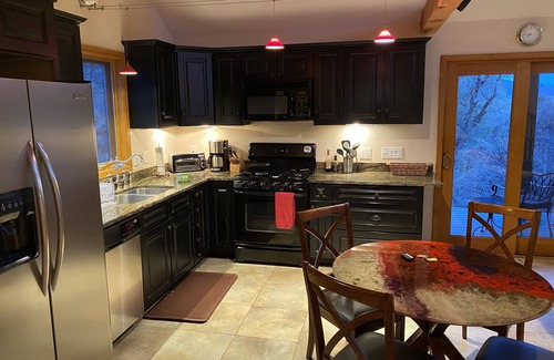 Cerise Ranch Casa | LA CASA DE TRANSPORTE- (25 min de Aspen, jacuzzi, garaje climatizado)