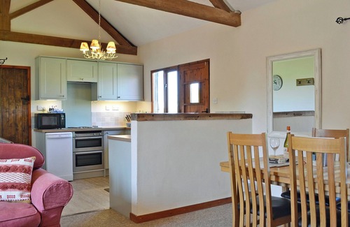 Hinton Cabaña | The Cart Shed - E1768
