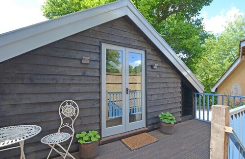 Badingham Casa | The Carter's Loft - One Bedroom House, Sleeps 2