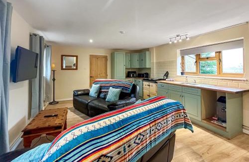 Compton Martin Casa | The Carthouse