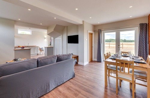 Stowmarket Casa | The Cartlodge - Tres Habitaciones Casa, Capacidad 6