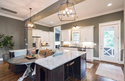 Shelby Hills Casa | The Casa Shelby 2 Miles to Downtown