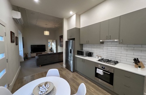 Henley Beach Apartamento | The Cast Away Apartment Henley Beach