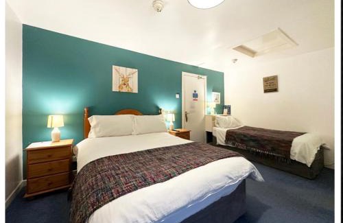 Portmahomack Hotel | The Castle Hotel NR TAIN