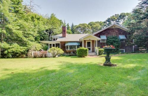 Vineyard Haven Casa | The CAVU Mansion on Bellevue