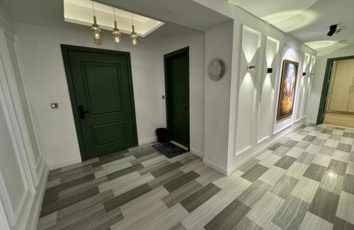 Blue Area Apartamento | The Centaurus One, Two & Studio Apartments EasyStay