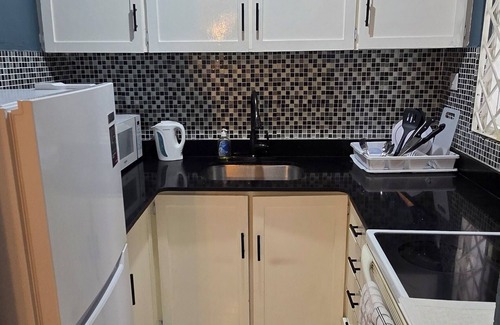 Camperdown Apartamento | The Central Comfort in Kingston