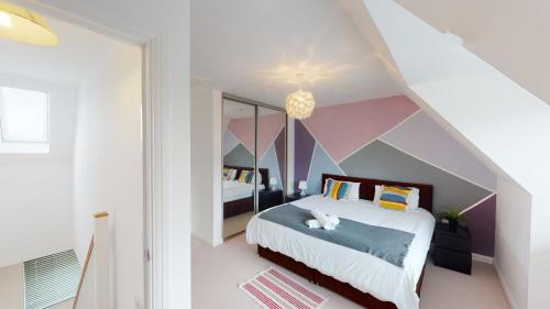 Dartford Casa | The Central Lodge II