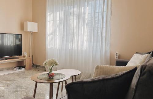 Becej Apartamento | The Central Nest