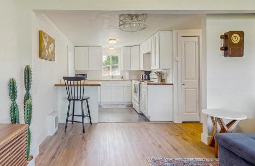 Brewster Casa | The Central Street Stay