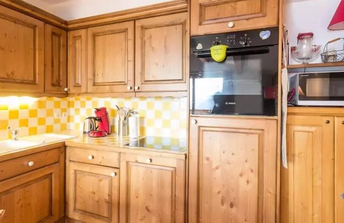 Les Eucherts Apartamento | Vrbo Property