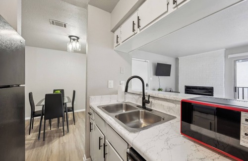 Grand Prairie Apartamento | The Chandler 426 I Spacious 1 Bed 1 Bath